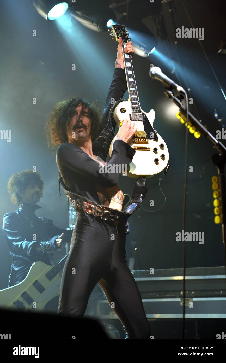 Lonodn UK 13th Nov 2013 The Darkness are a British hard rock band