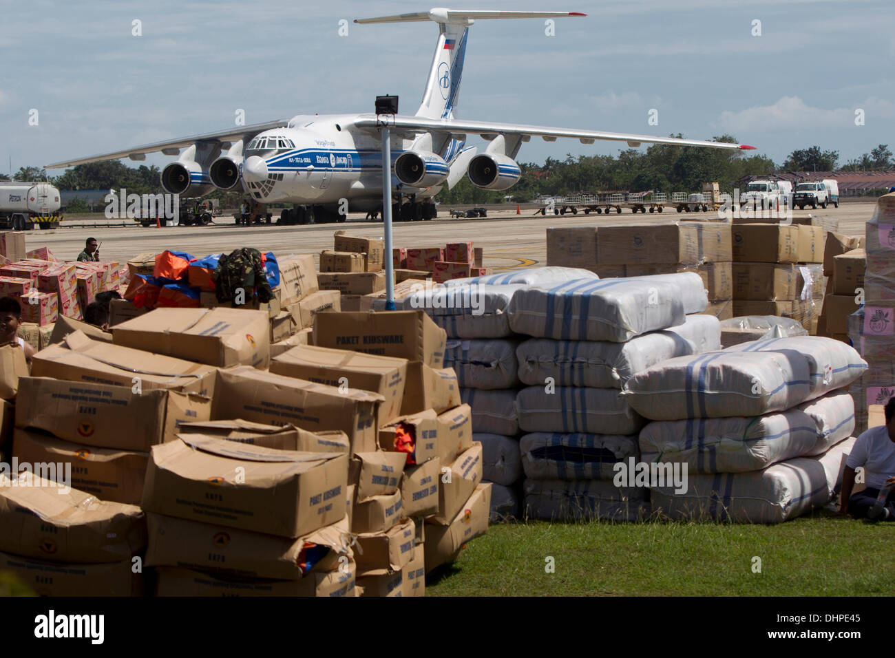 Cebu City, Philippines. 14th Nov, 2013. Mactan International Airport,Cebu City - the main staging post for the arrival and delivery of emergenct relief supplies to the worst areas hit by Typhoon Haiyan. Credit:  imagegallery2/Alamy Live News Stock Photo