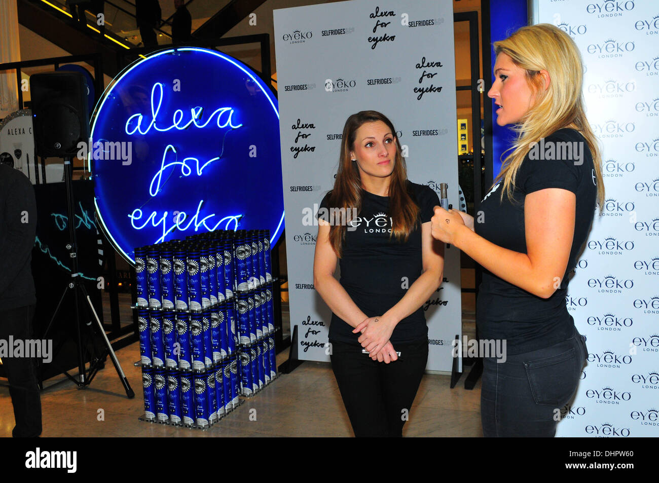 London England 14th Nov 2013 : Alexa Chung Alexa Chung will be launching her new make up collaboration with British make up brand Eyeko in Oxford Circus at Selfridges in London. Credit:  See Li/Alamy Live News Stock Photo