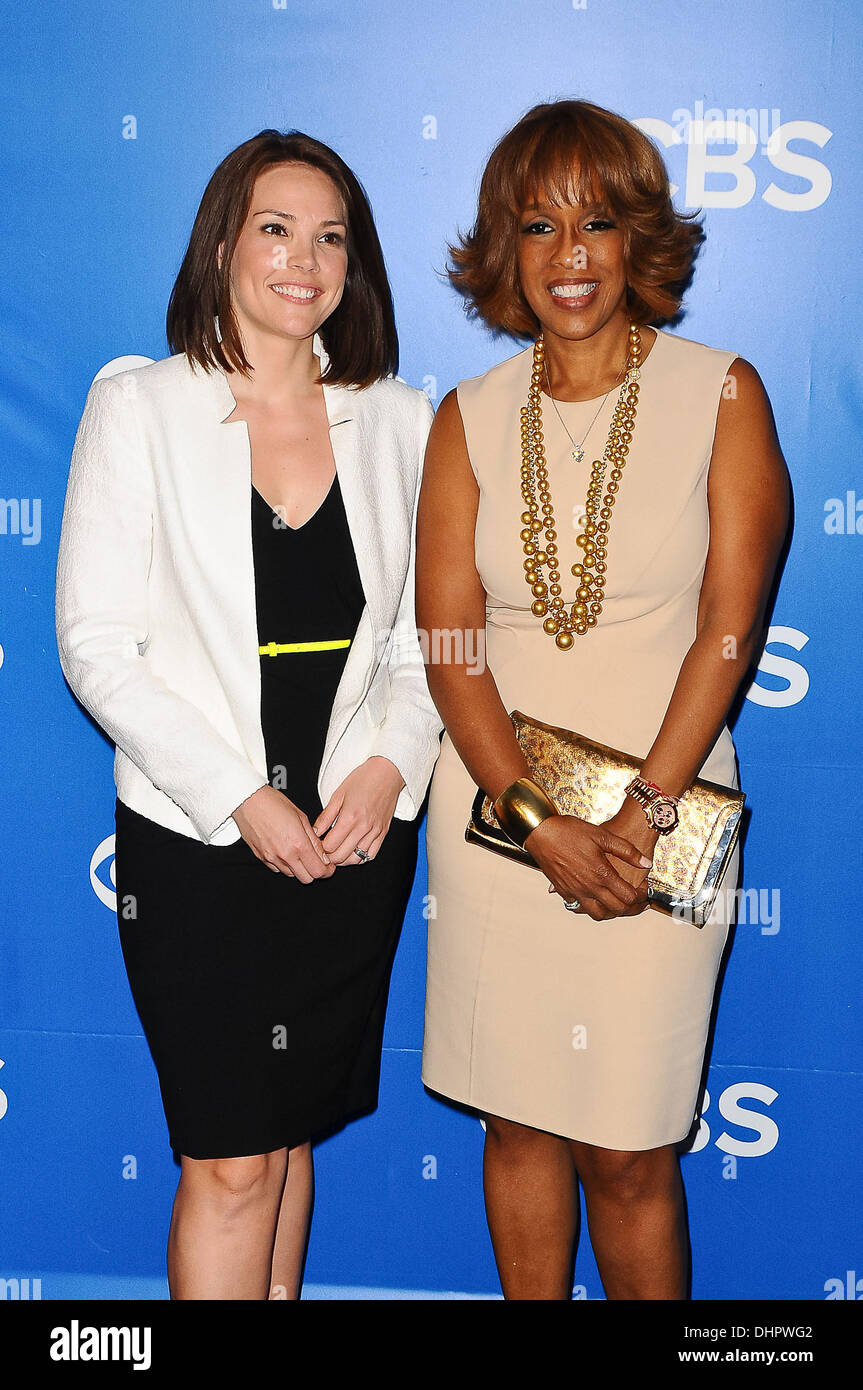 Erica Hill and Gayle King 2012 CBS Upfronts at The Tent at Lincoln Center New York City, USA - 16.05.12 Stock Photo