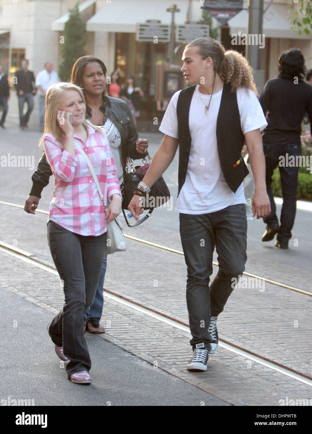 Hollie Cavanagh and DeAndre Brackensick arriving for the 'American Idol ...