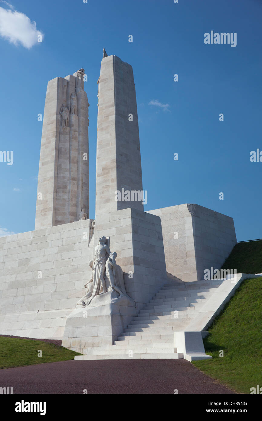 Side view of the Vimy Ridge memorial Stock Photo Alamy