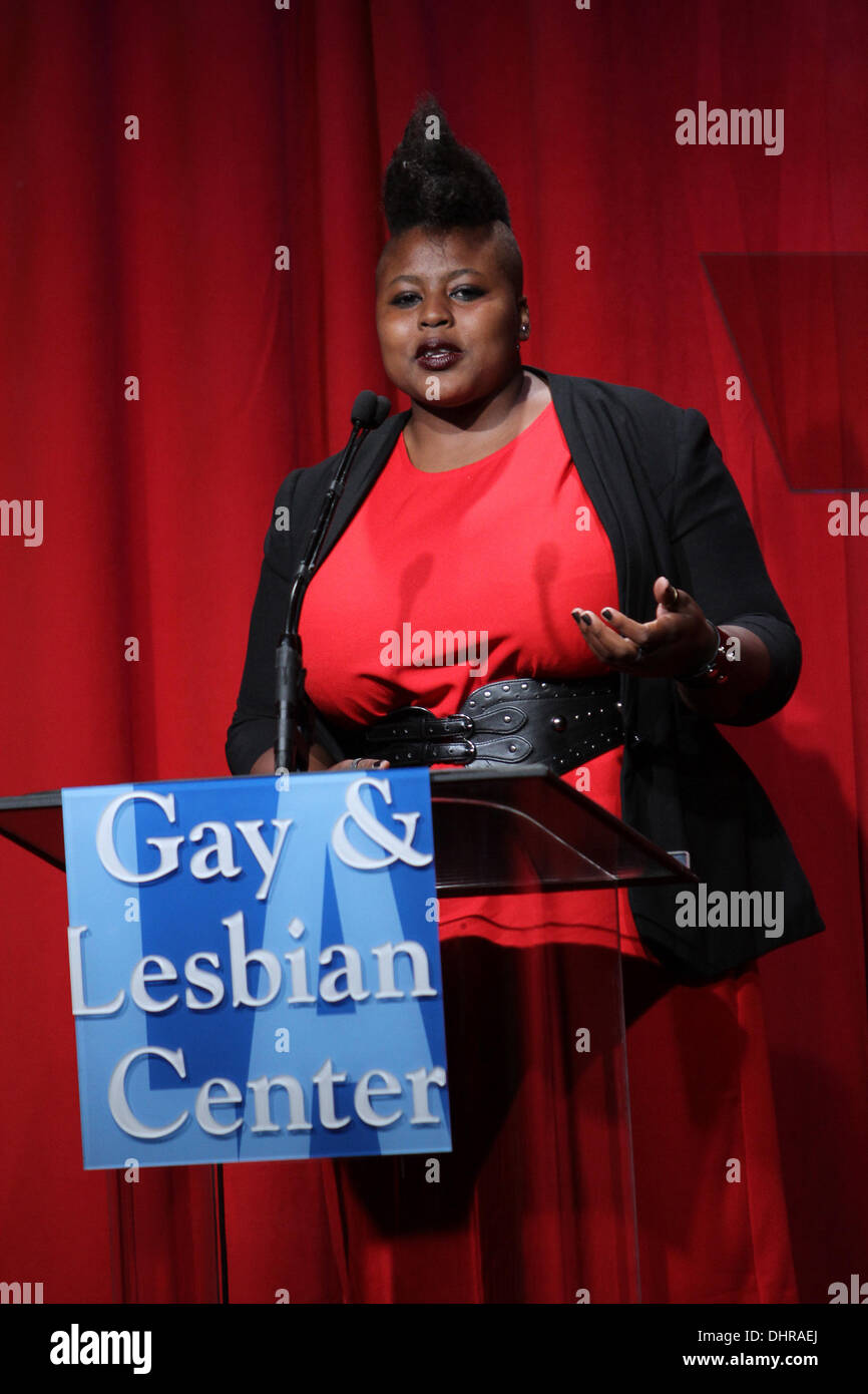 Chloe Anderson The L.A. Gay & Lesbian Center's 'An Evening With Women' at The Beverly Hilton Hotel - Show Los Angeles, California - 19.05.12 Chloe Anderson The L.A. Gay & Lesbian Center's 'An Evening With ...