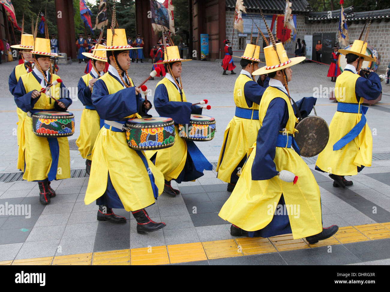 South Korea, Seoul, Deoksugung Palace, changing of the guard ceremony