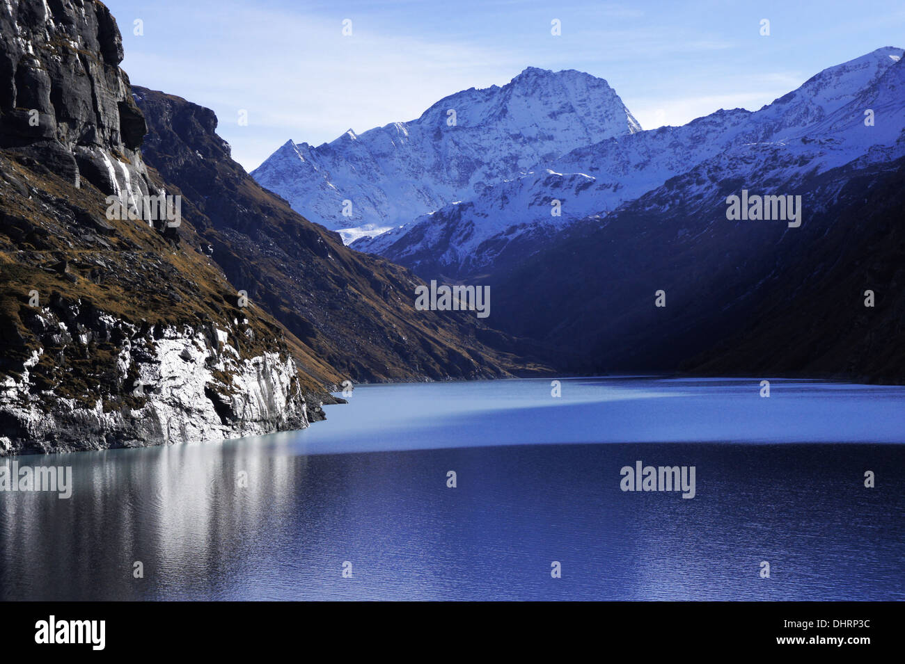 Lac Mauvoisin, Valais, Schweiz Stock Photo Alamy