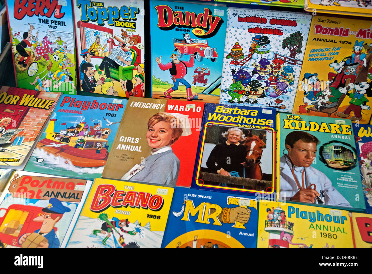 Annuals books hires stock photography and images Alamy