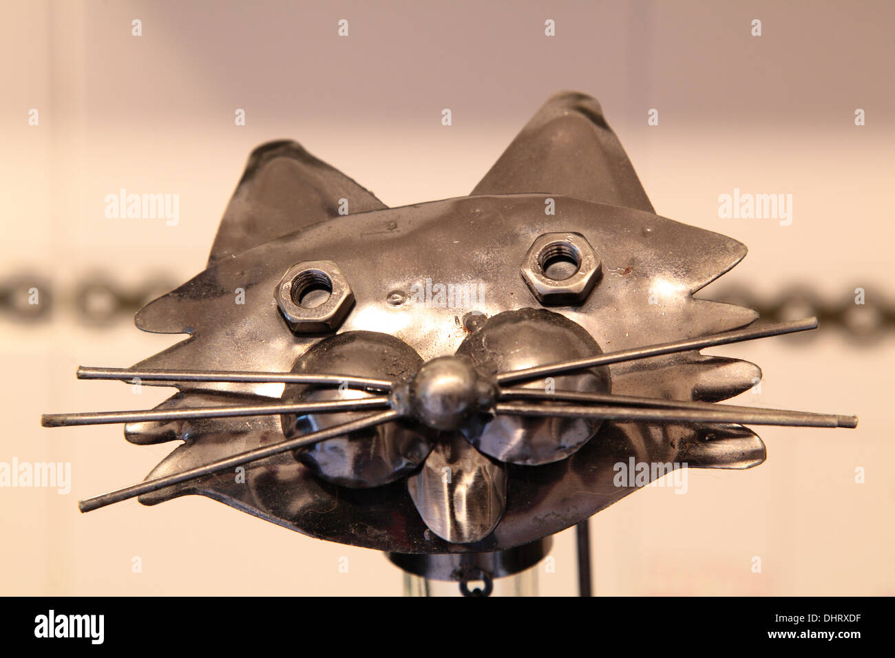 Metal cats head sculpture Stock Photo Alamy