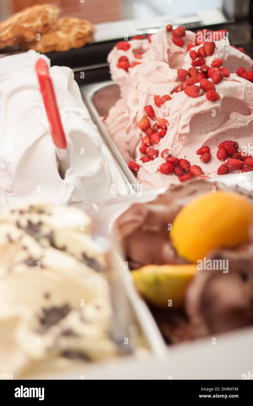 'ice cream' gelato Italian gelateria shop box container Stock Photo