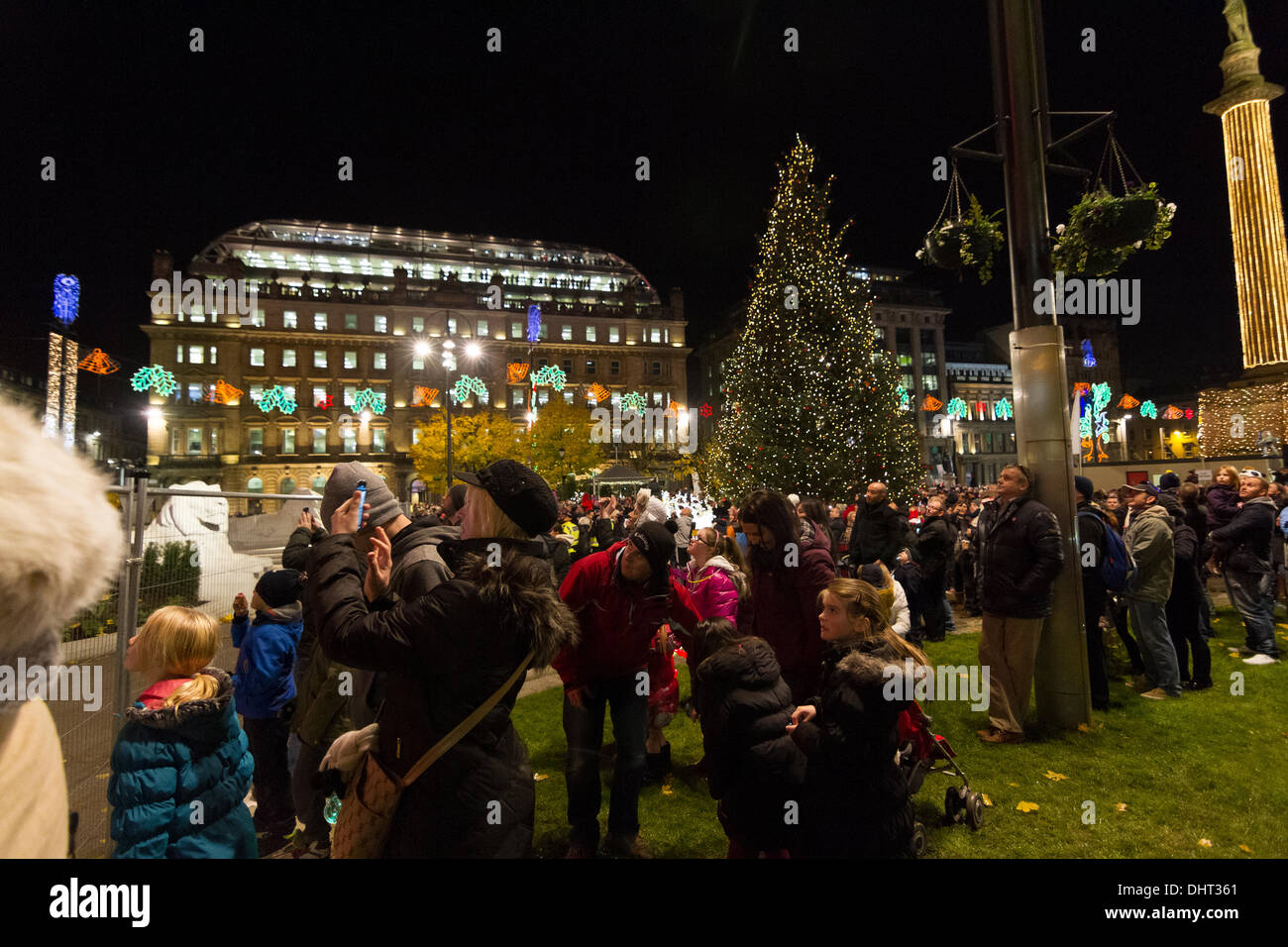 Glasgow fireworks hires stock photography and images Alamy