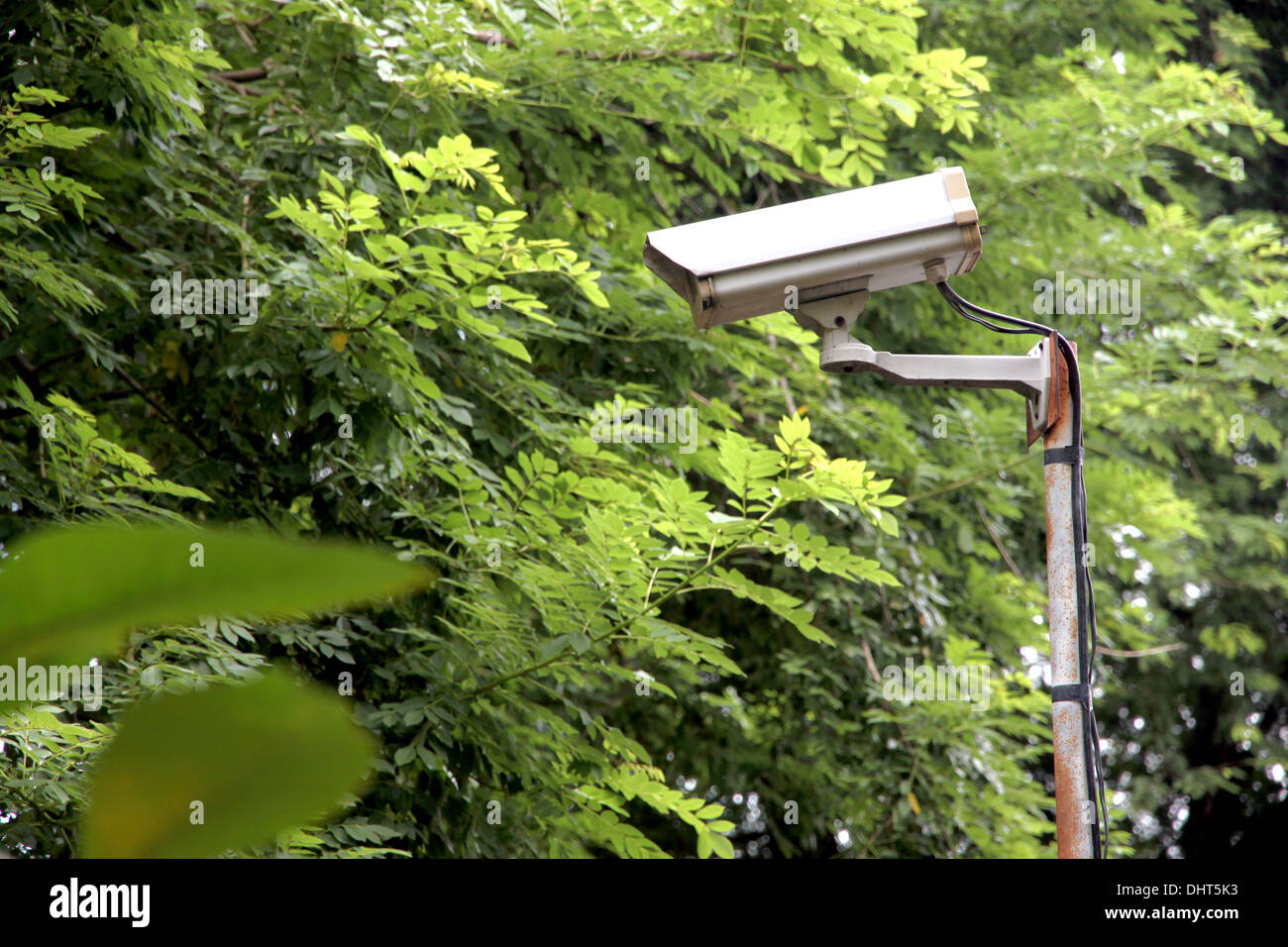 Cctv camera outdoor hires stock photography and images Alamy