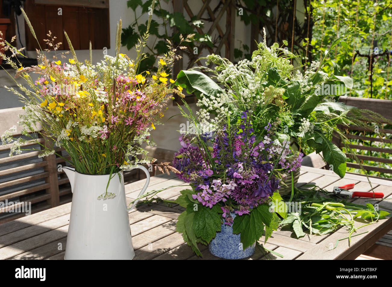 Bunches of flowers Stock Photo Alamy