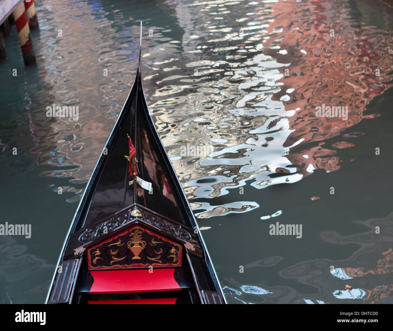 Gondola details venice hi-res stock photography and images - Alamy