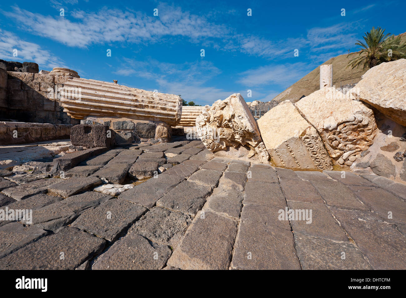 Earthquake clouds hi-res stock photography and images - Alamy