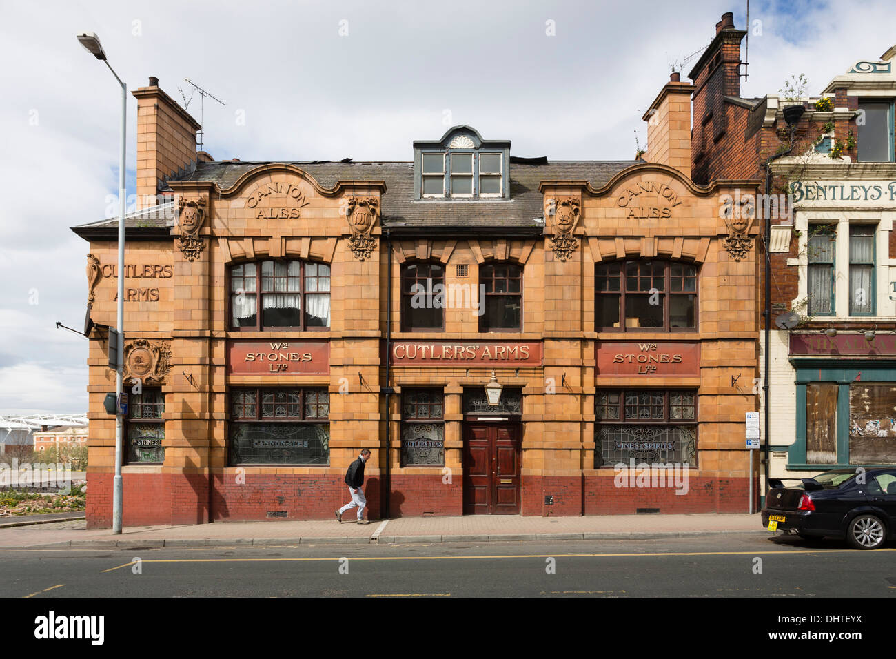 Rotherham pub hires stock photography and images Alamy