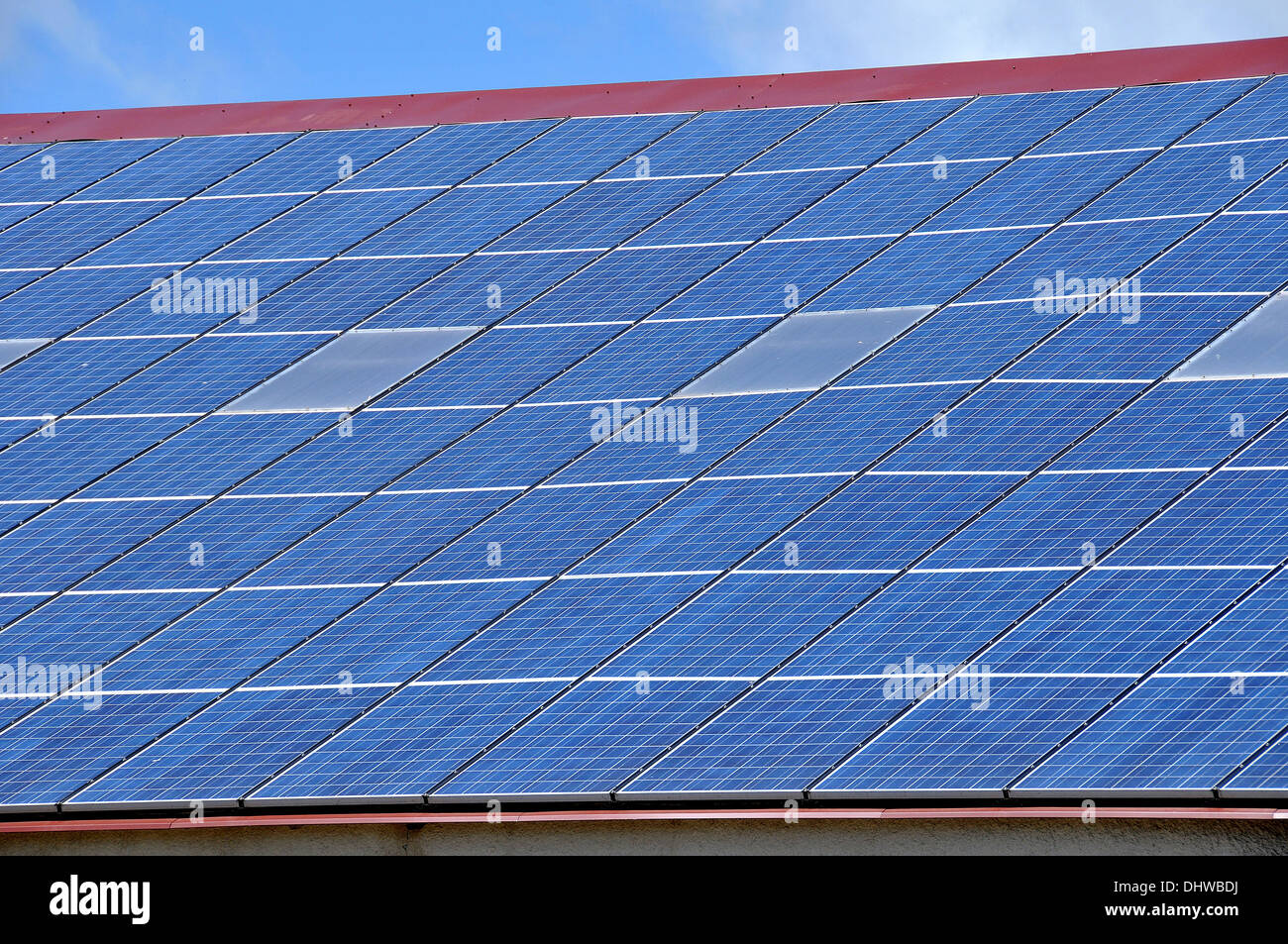 Solar panels hi-res stock photography and images - Alamy