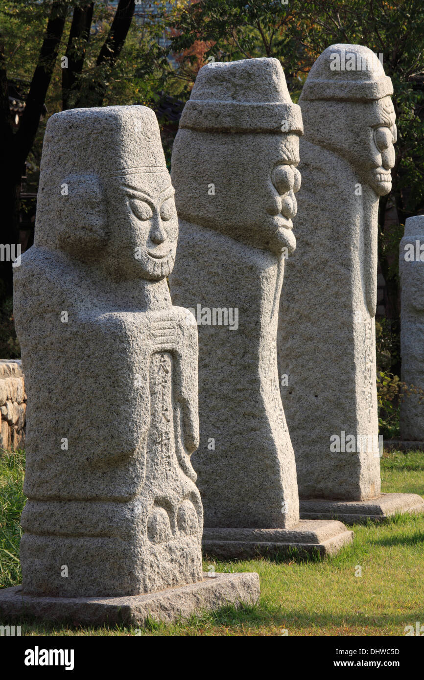 South Korea, Seoul, National Folk Museum, stone statues Stock Photo Alamy