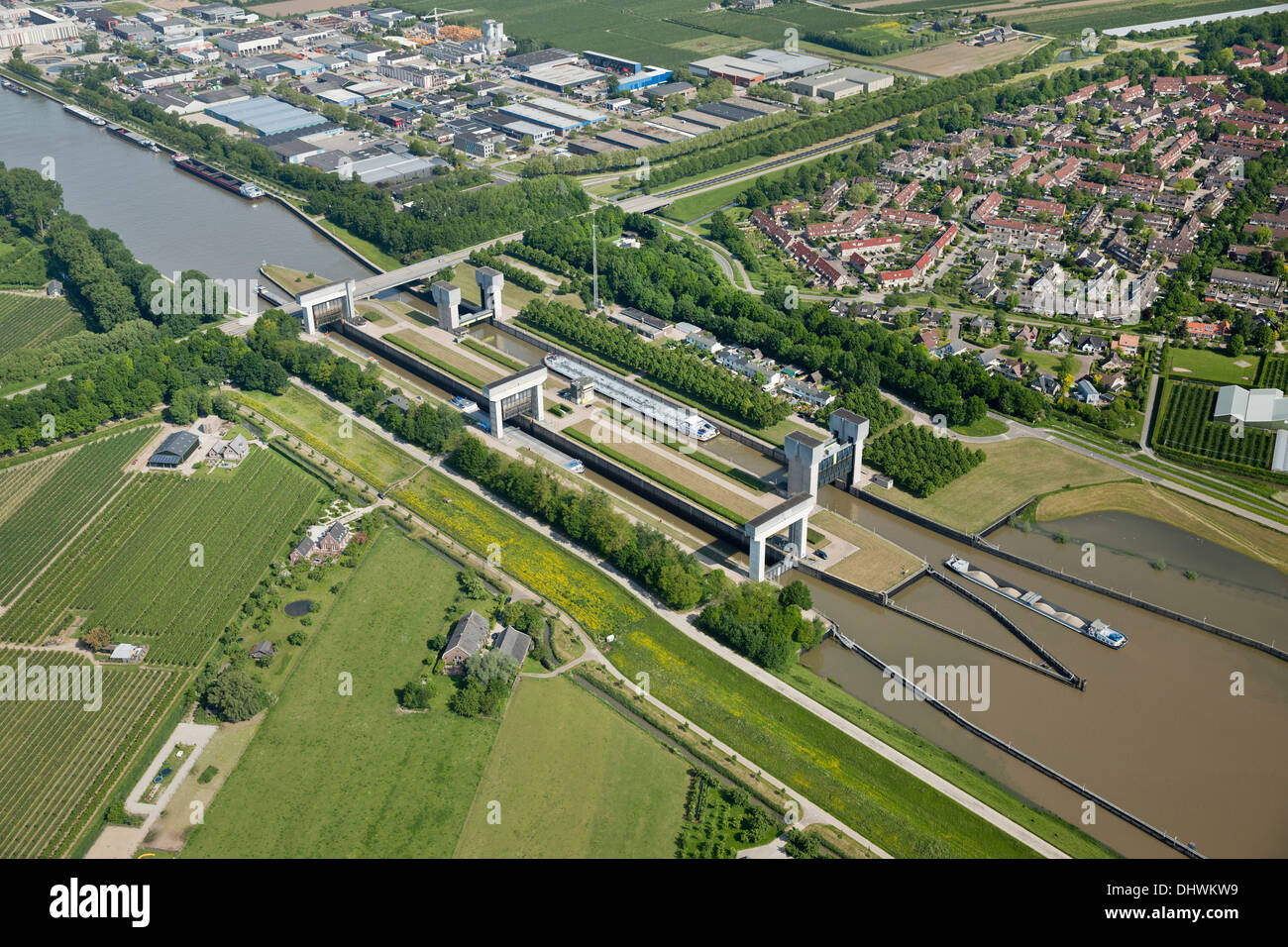 Aerial view canal lock lock hires stock photography and images Alamy