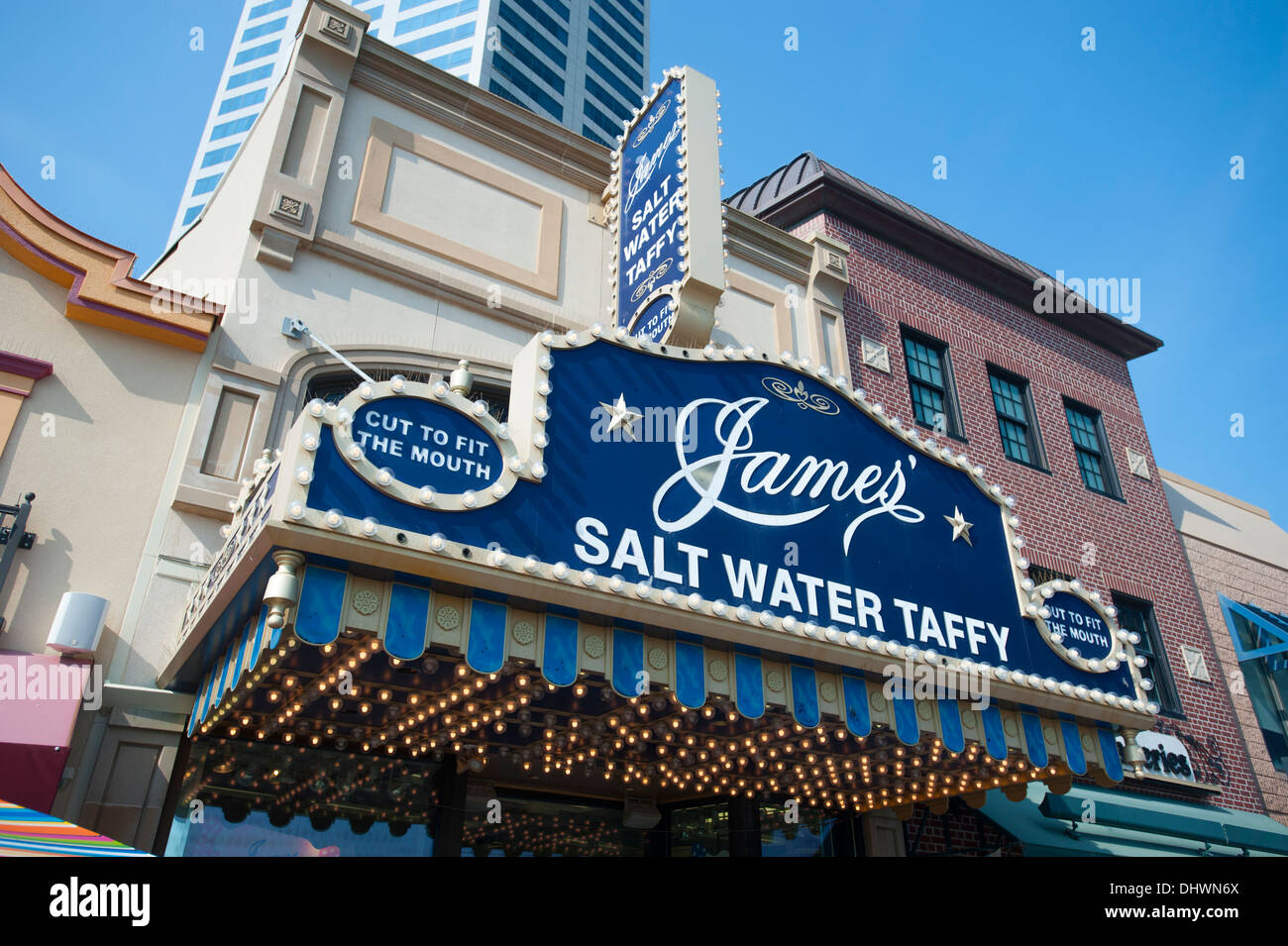 Salt water taffy boardwalk hires stock photography and images Alamy