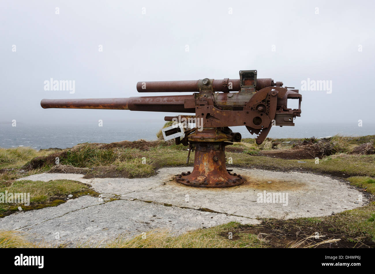 Falkland Islands 4 inch Mk IV gun Port Stanley Stock Photo - Alamy