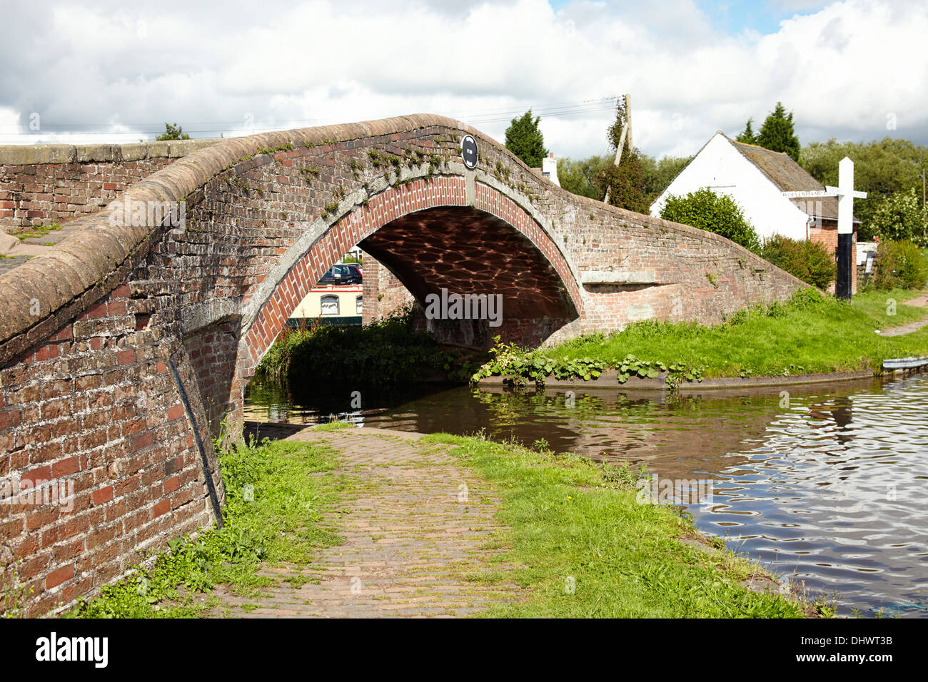 Bridge at Great Haywood at the junction of the Trent & Mersey and Staffordshire & Worcestershire canals Stock Photo