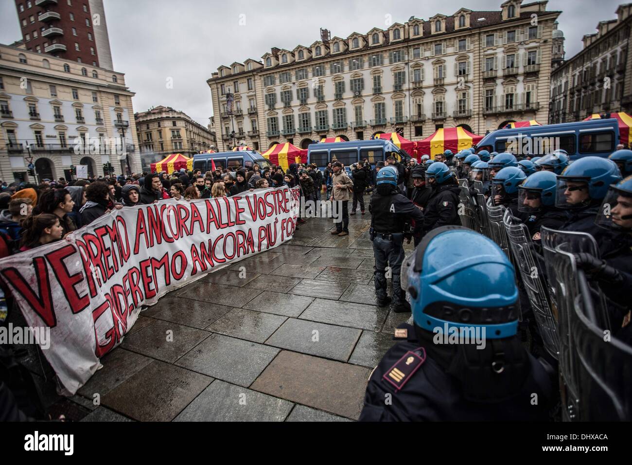 Turin Riots Turin, Italy. 15th Nov, 2013. Protest of the turin students in the ...