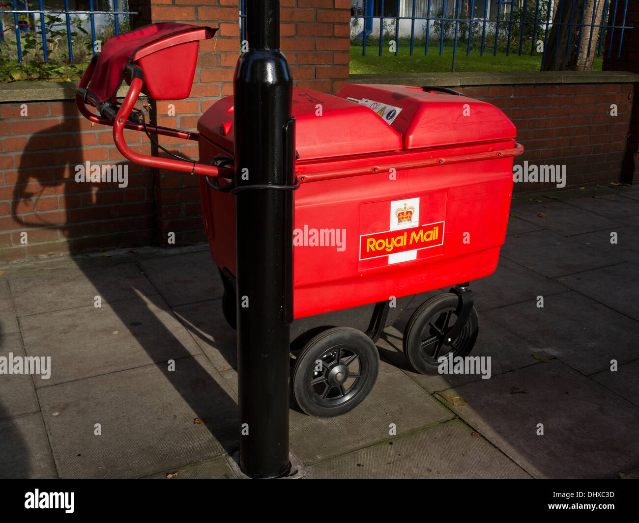 Royal Mail collection cart in Manchester, UK Stock Photo Alamy