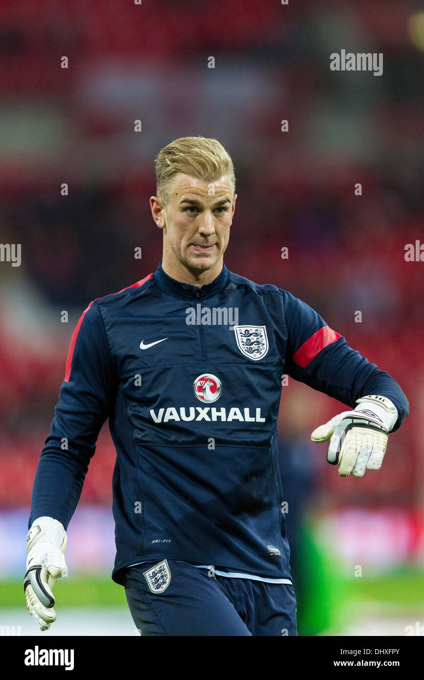 London, UK. 15th Nov, 2013. England's goalkeeper Joe HART warms up before the International Friendly fixture between England and Chile from Wembley Stadium. Credit:  Action Plus Sports/Alamy Live News Stock Photo