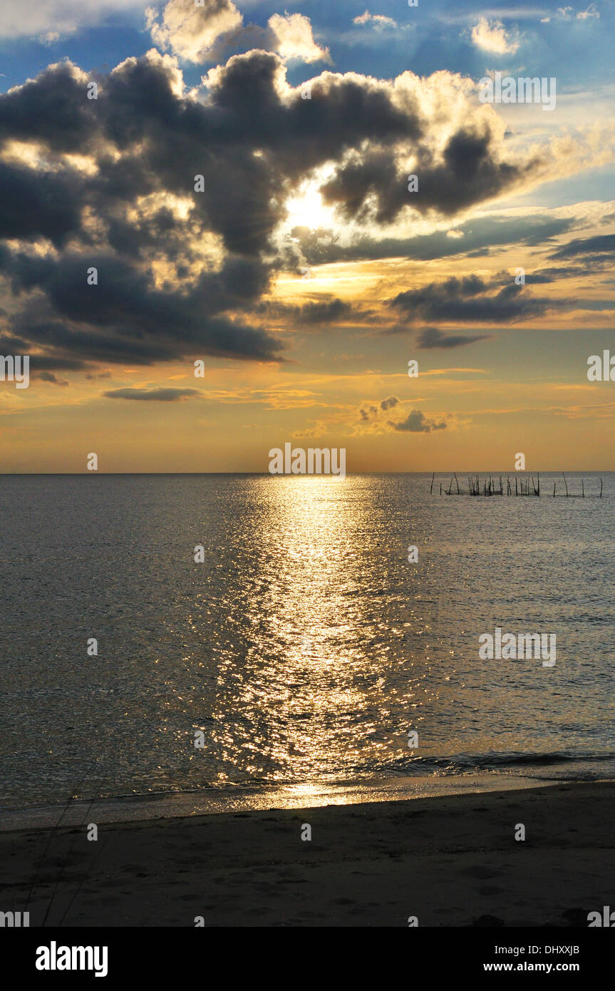 Sunset over ocean bay hires stock photography and images Alamy