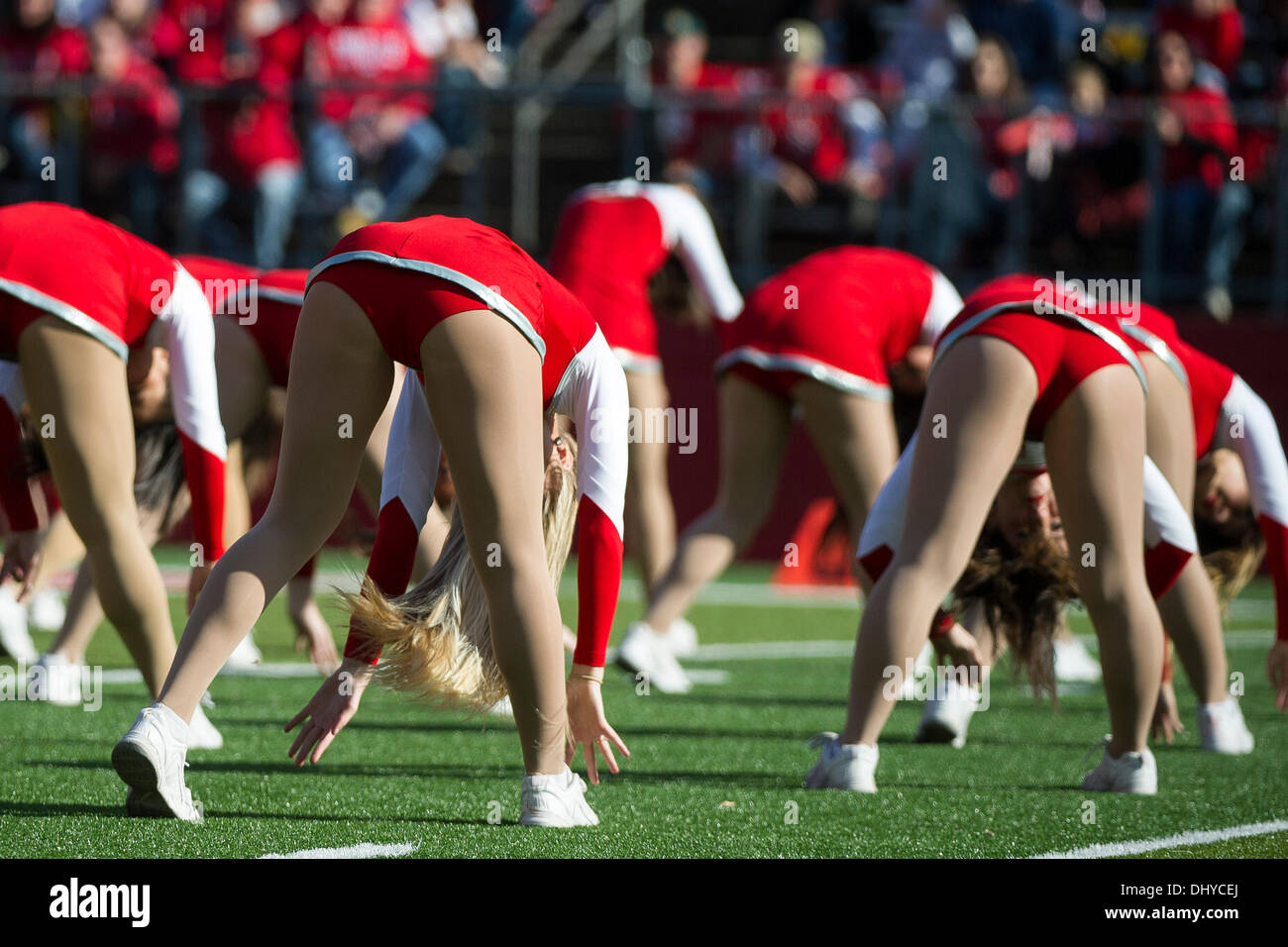 high scool cheer leading upskirt 