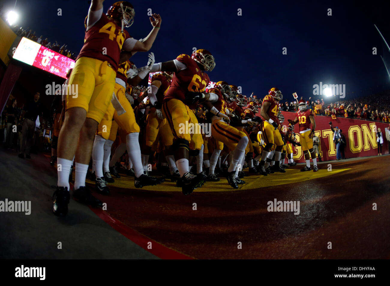Los Angeles, California, USA. 16th Nov, 2013. USC Trojans football team