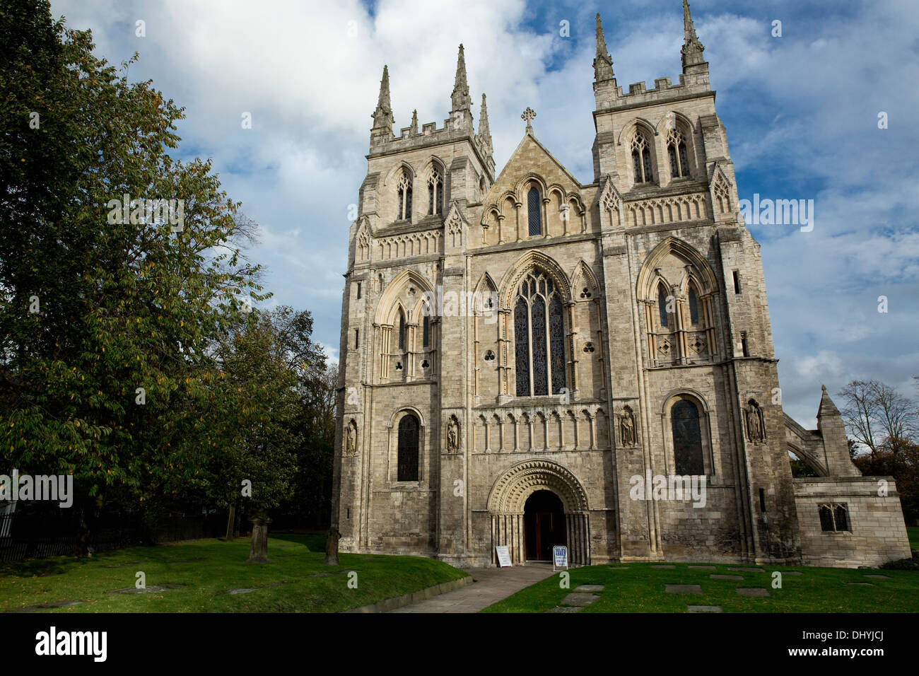 Selby abbey in yorkshire hires stock photography and images Alamy