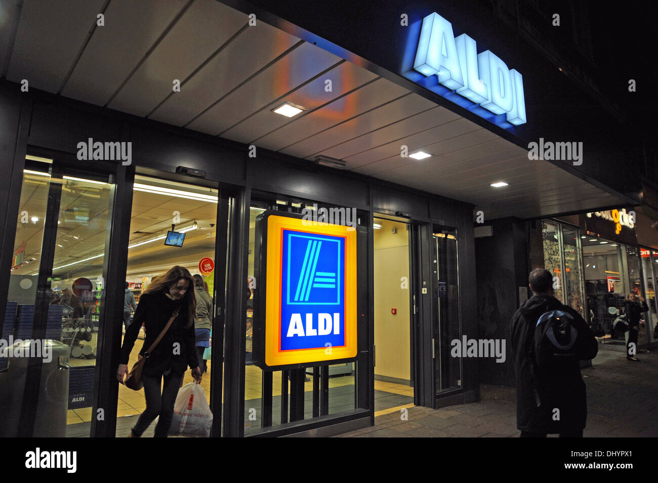 Entrance to Aldi supermarket London Road Brighton UK at night Stock Photo