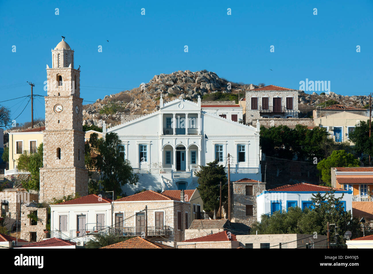 Griechenland, Dodekanes, Insel Chalki, Inselhauptort Nimborio, Uhrturm ...