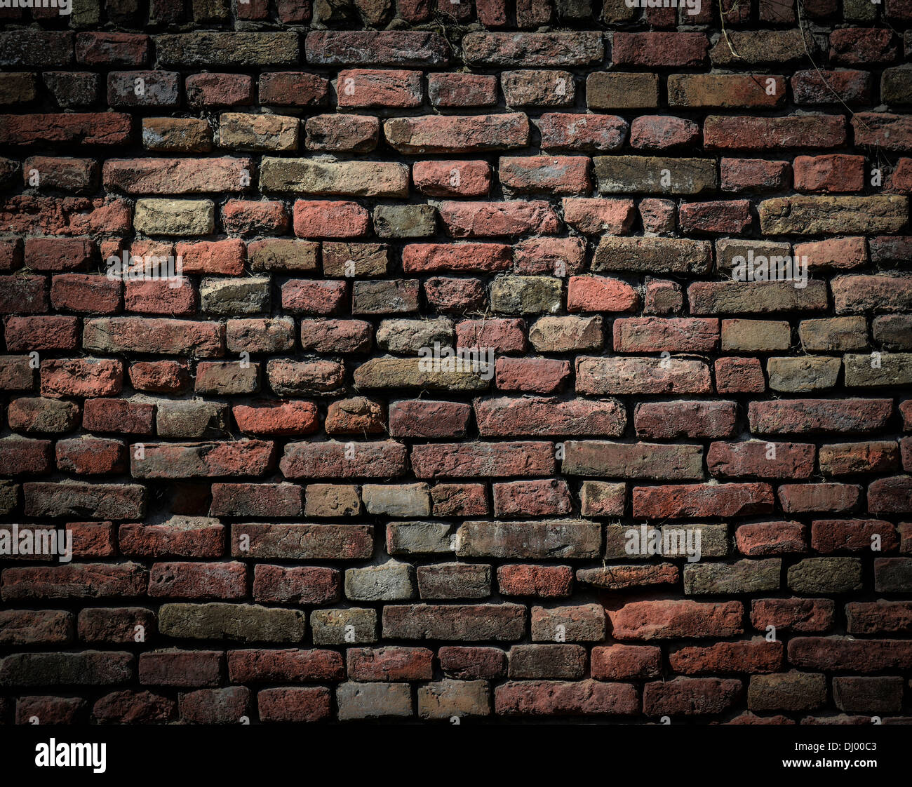 Perfect red brick wall hi-res stock photography and images - Alamy