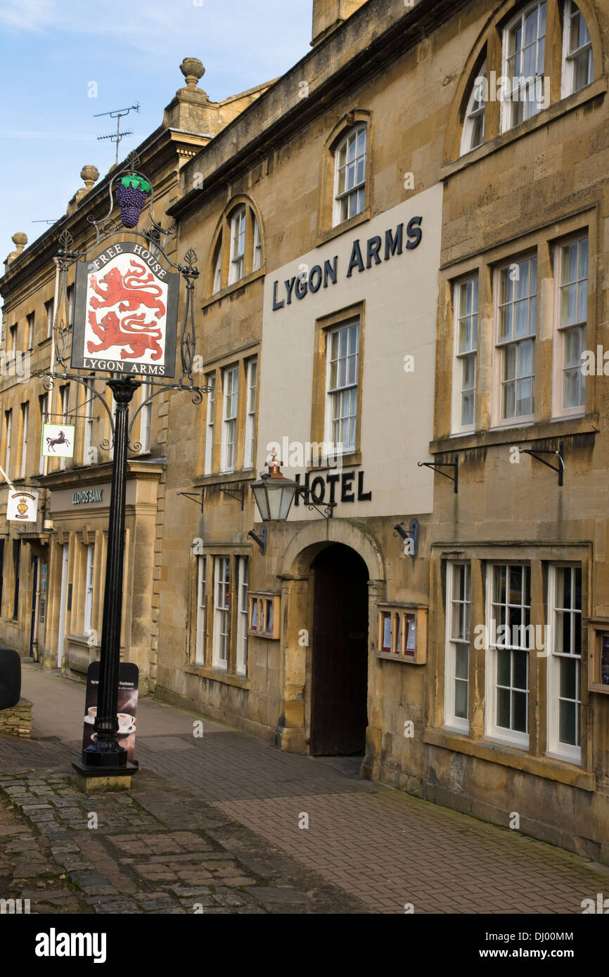 Chipping Campden a rural market town in the Cotswolds, Gloucestershire England UK The Lygon Arms Pub Stock Photo