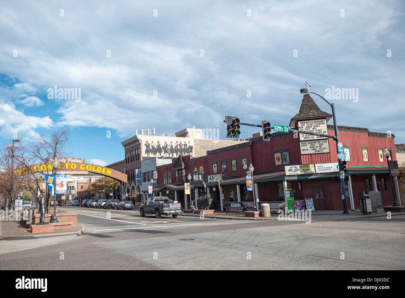 GOLDEN, Colorado - An intersection in the center of Golden, Colorado, just outside Denver at the eastern edge of the Rocky Mountains. Founded during the Pike's Peak Gold Rush, Golden today is known for its rich heritage, outdoor activities, and being the birthplace of Coors Brewery, embodying a unique blend of history, culture, and natural beauty. Stock Photo