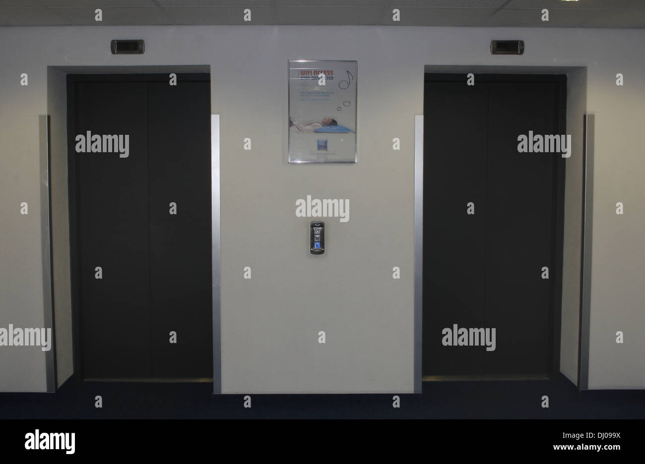 Hotel elevators hires stock photography and images Alamy