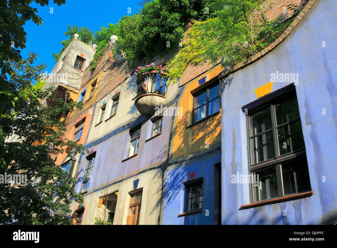 Hundertwasserhaus, apartment house, Vienna, Austria Stock Photo