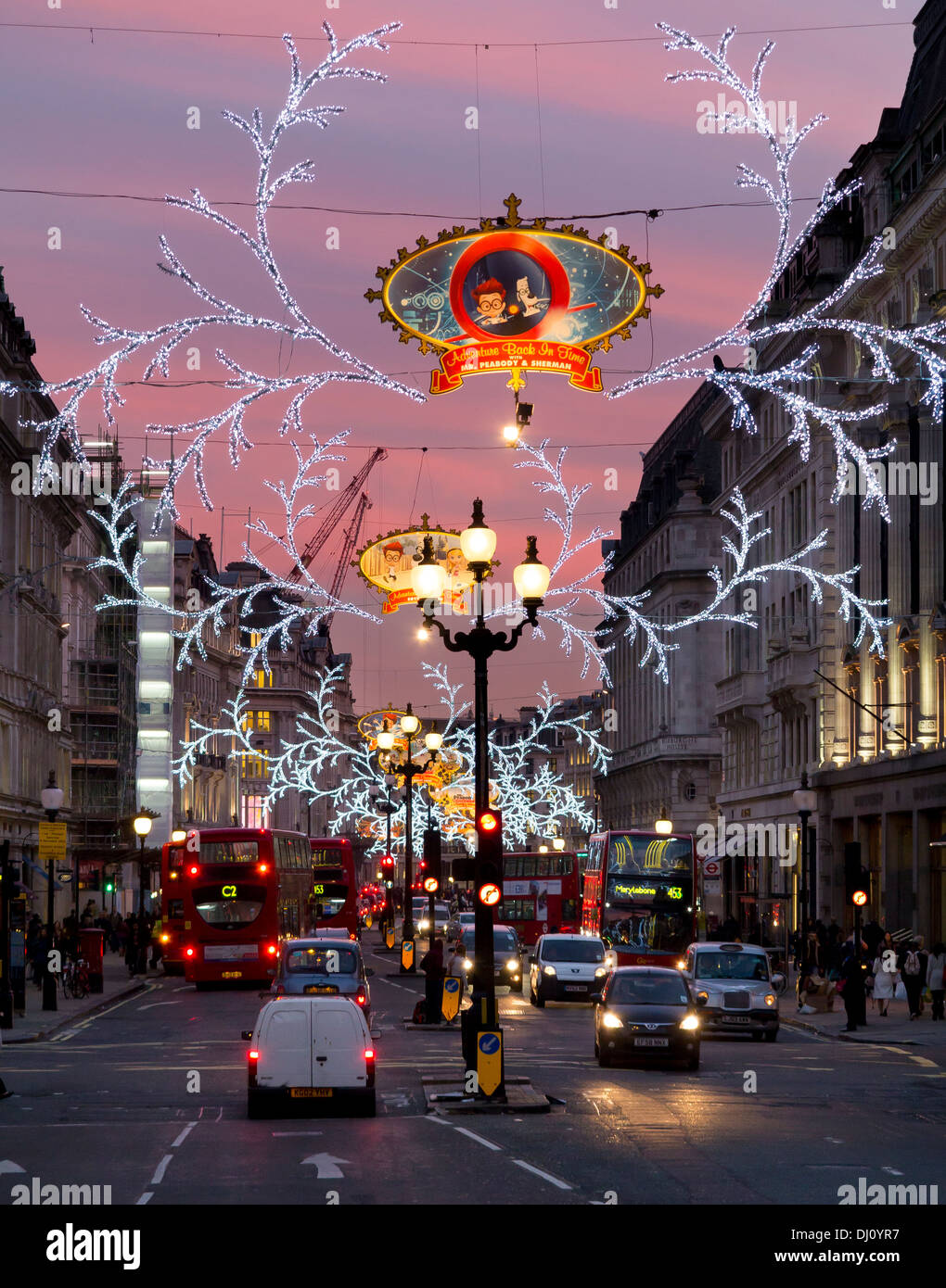 Regent street lights hires stock photography and images Alamy