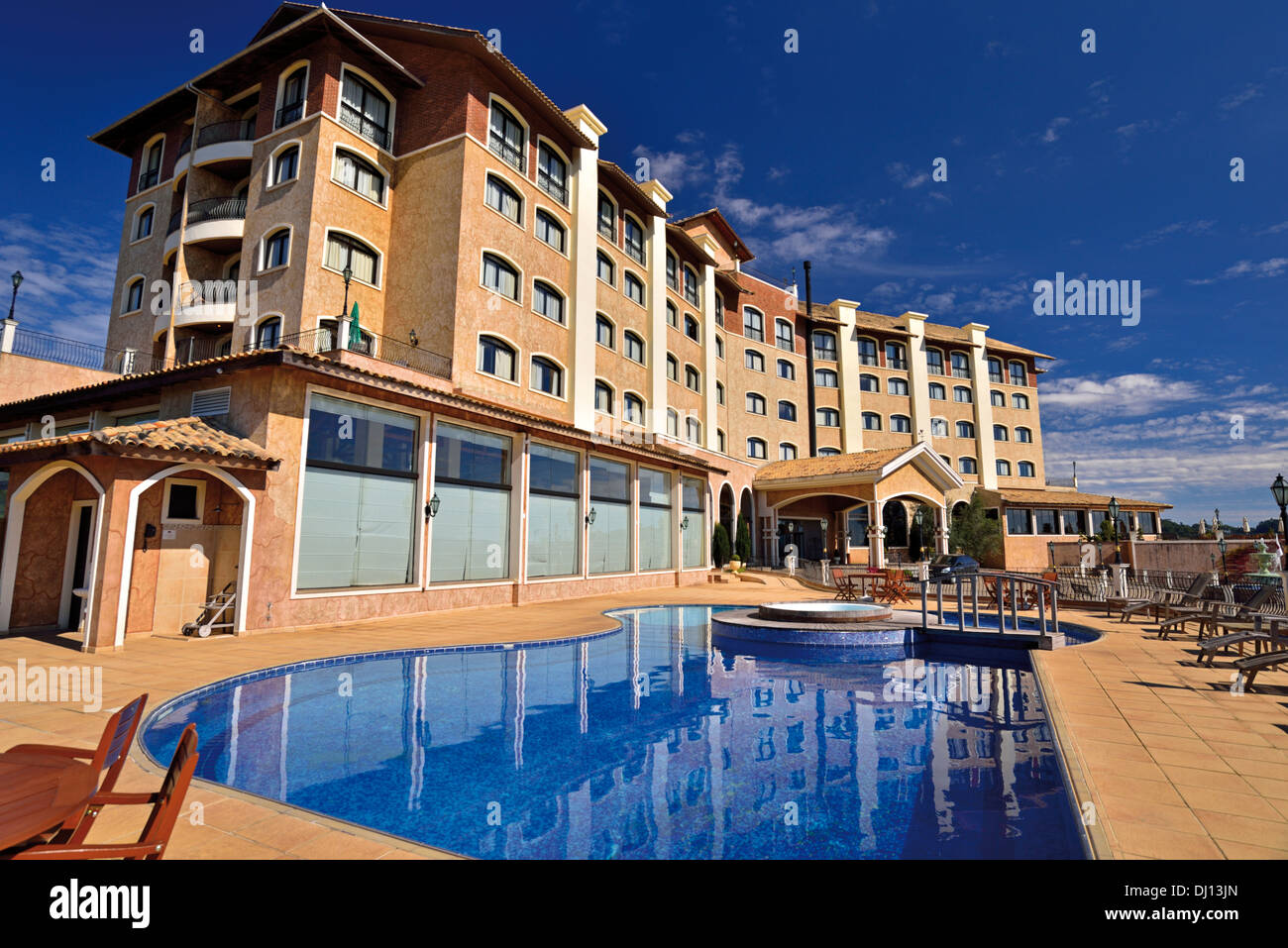 Brazil, Bento Gonçalves: Outside view with pool of Hotel & Spa do Vinho in the Vale dos Vinhedos Stock Photo