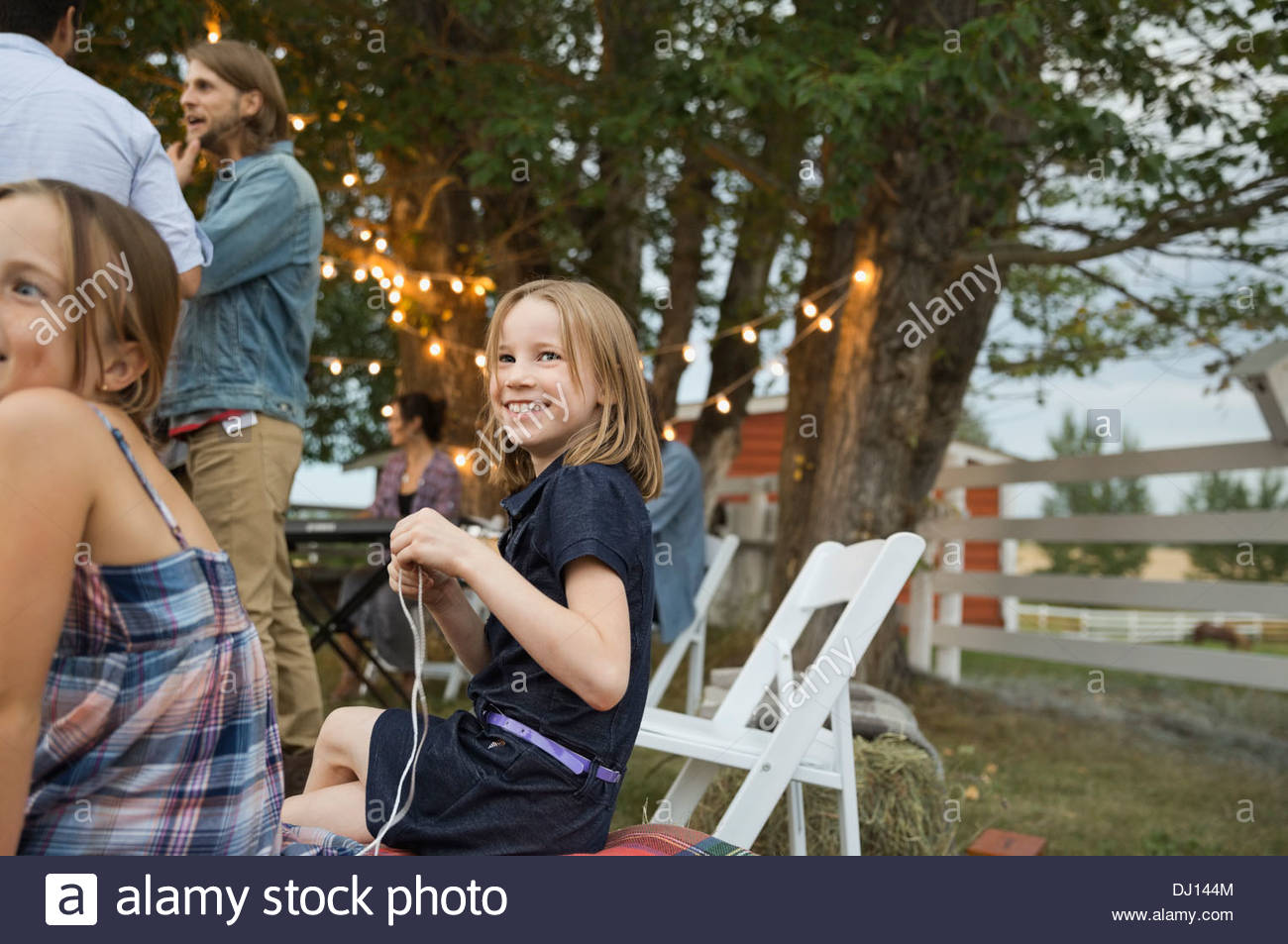 Sitting outdoor hi-res stock photography and images - Alamy