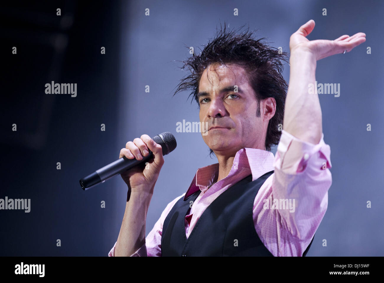 Chicago, Illinois, USA. 20th Aug, 2011. Vocalist PAT MONAHAN of Train performs at Charter One Pavilion on Northerly Island in Chicago, Illinois © Daniel DeSlover/ZUMAPRESS.com/Alamy Live News Stock Photo