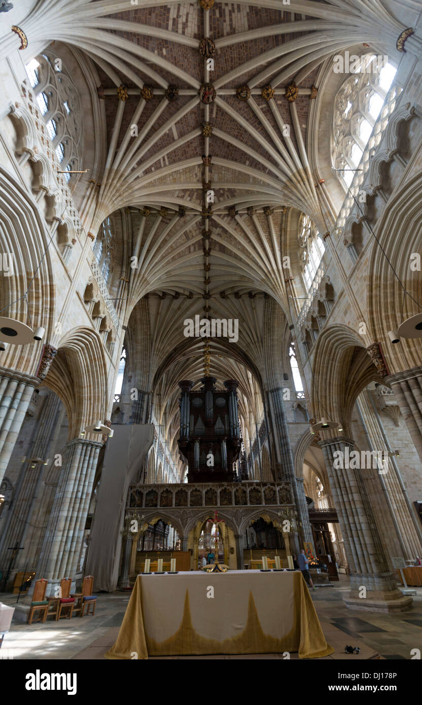 Choir Screen and Altar.  Exeter Cathedral, the Cathedral Church of Saint Peter at Exeter, is an Stock Photo