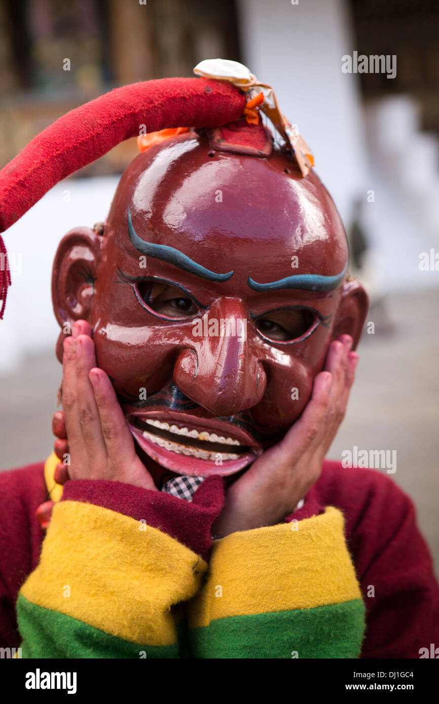 Bhutan Dance Mask Stock Photos & Bhutan Dance Mask Stock Images - Alamy