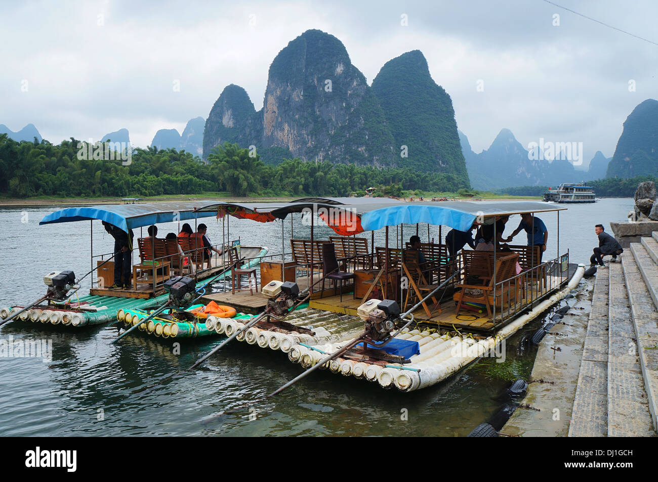 Bamboo rafts in Xing Ping, Guilin, China Stock Photo