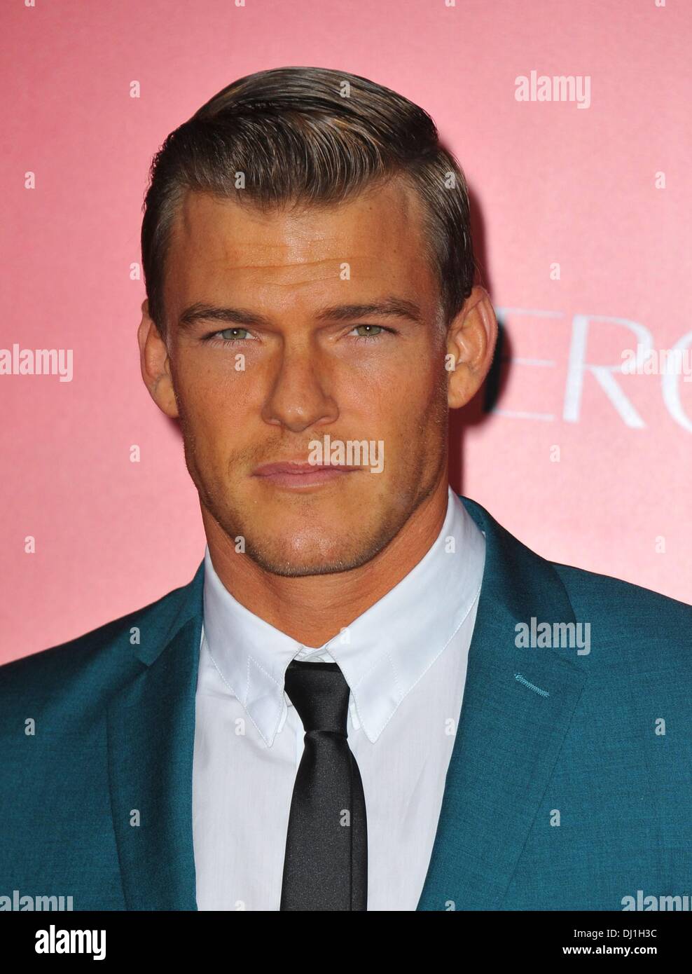 Alan ritchson the hunger games hi-res stock photography and images - Alamy