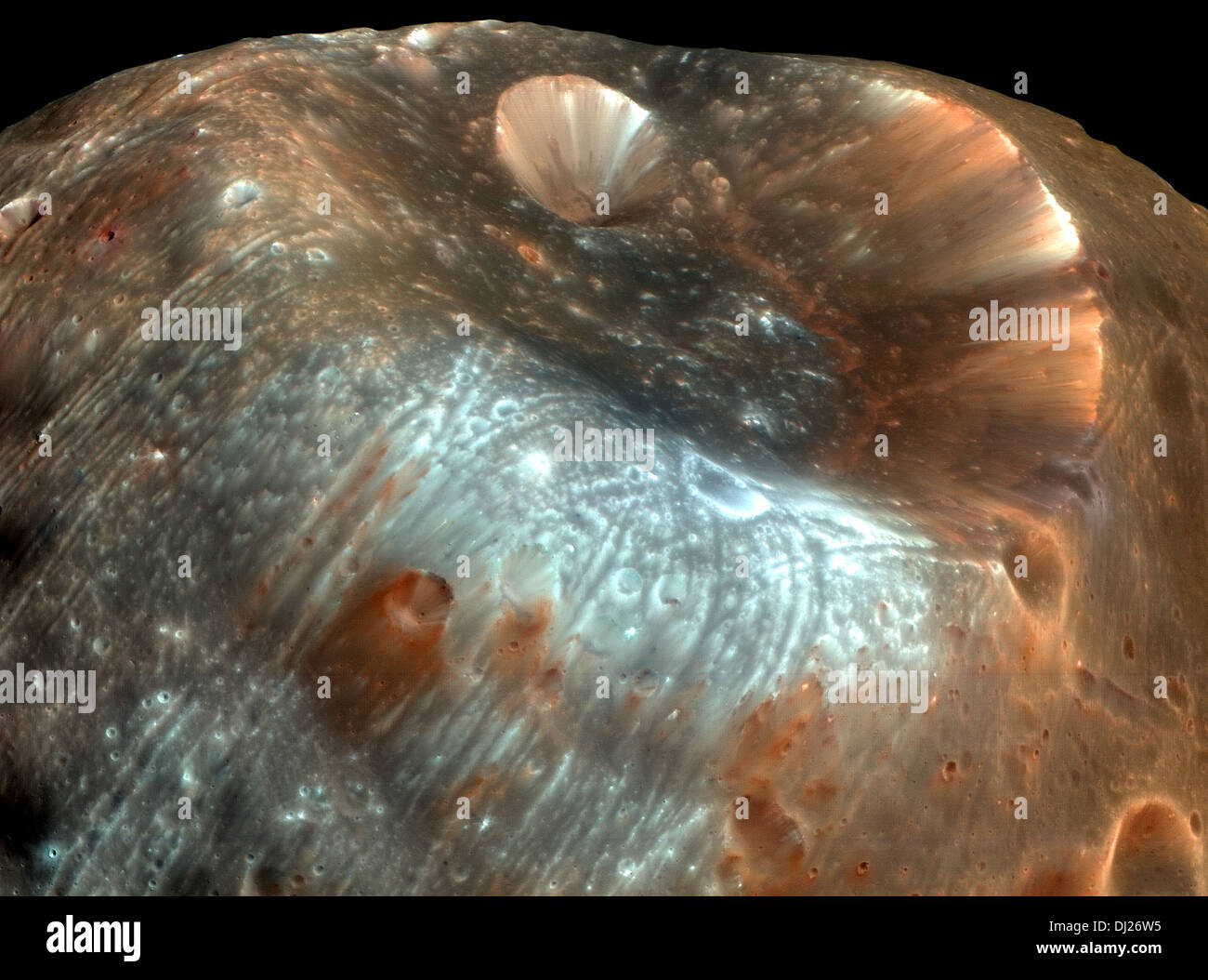 Pictures Of Mars Moon Phobos