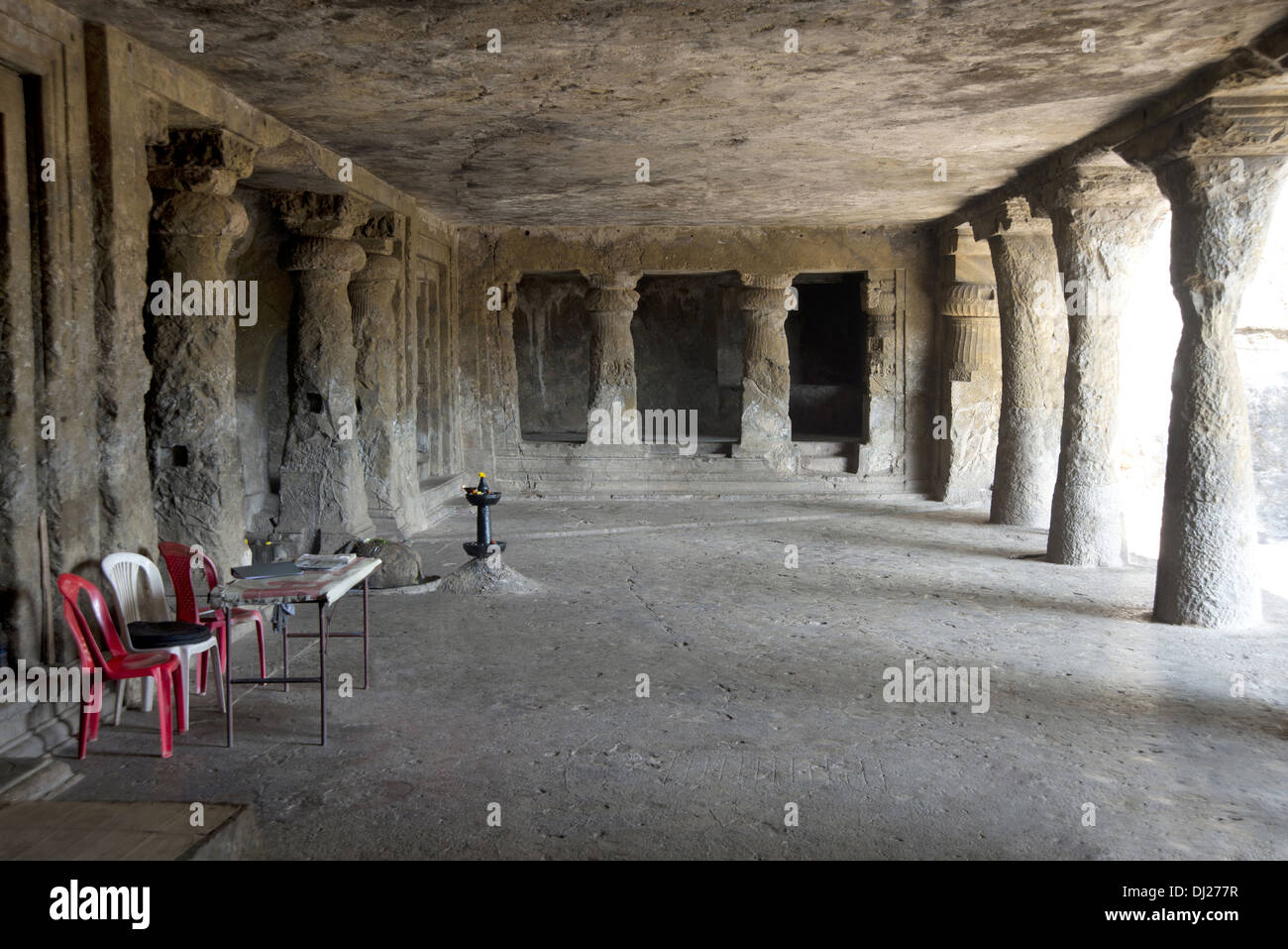 Mandapeshwar Caves. View of the Hall showing weathered pillars. Borivali, Mumbai, Maharashtra, India. Stock Photo