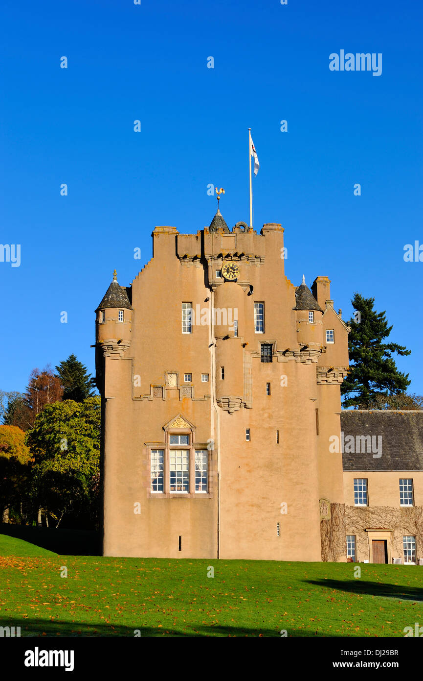 Crathes Castle near Banchory, Aberdeenshire, Scotland Stock Photo Alamy