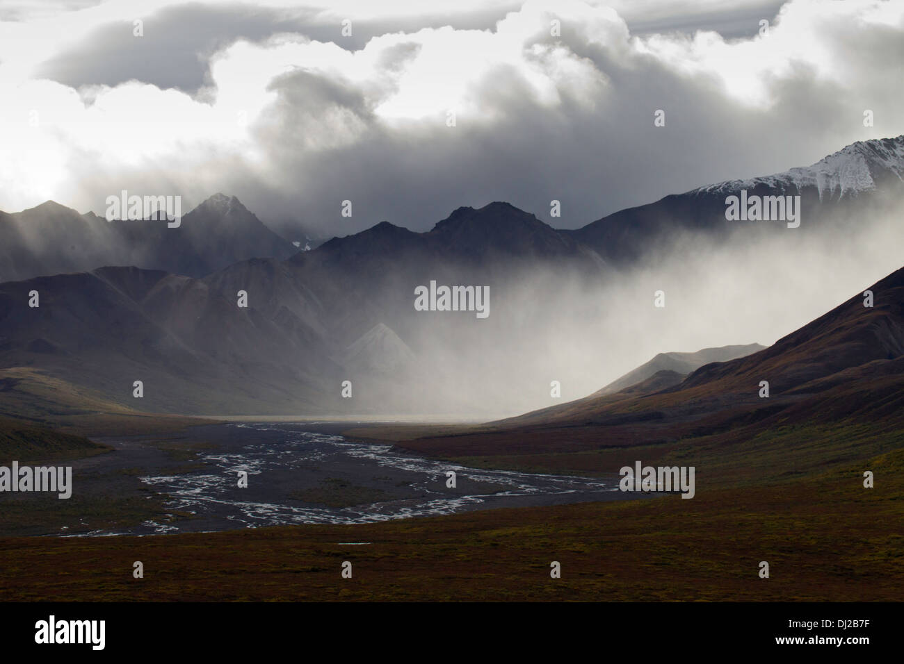 Storm clouds over mountain mt hi-res stock photography and images - Alamy